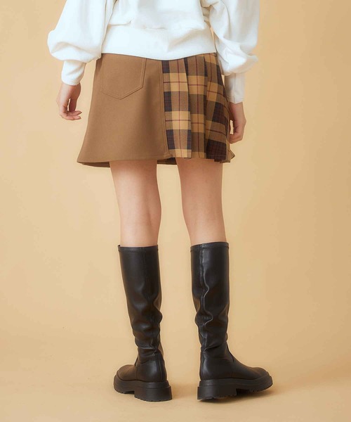MILKFED.（ミルクフェド）の「LAYERED PLEATED WRAP SKIRT（スカート・レディース・ベージュ/ネイビー/グレー・S/M）」の19枚目の写真