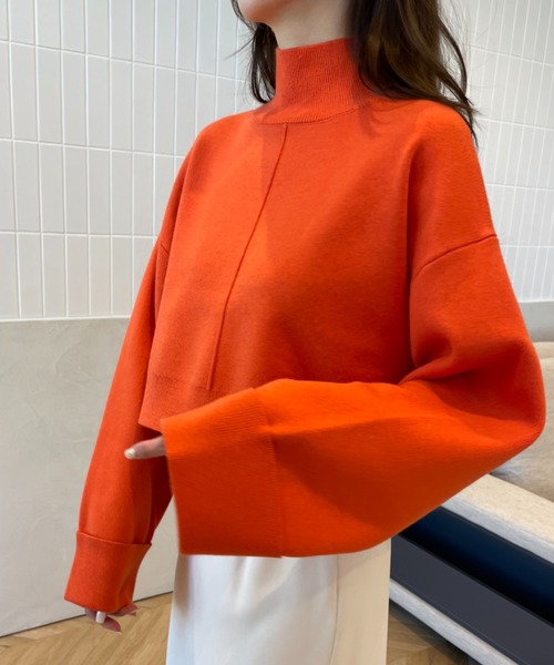 EIMY ISTOIRE（エイミーイストワール）の「バックスリットショートニットプルオーバー（ニット/セーター・レディース・モカ/イエロー/オレンジ/ホワイト/グリーン/ブラック・FREE）」の8枚目の写真