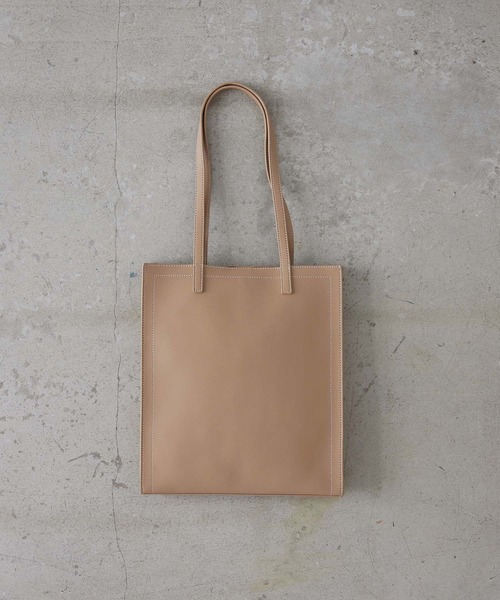 EFOLE（エフォル）の「ステッチ 縦型 トート バッグ（トートバッグ・レディース・ブラック/ベージュ/ブラウン・FREE）」の13枚目の写真