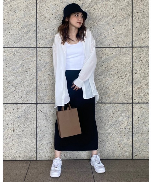 LiSeek（リシーク）の「【LiSeeK】スリーブ釦シャツ（シャツ/ブラウス・レディース・ホワイト/ブラック/ブラウン・FREE）」の11枚目の写真