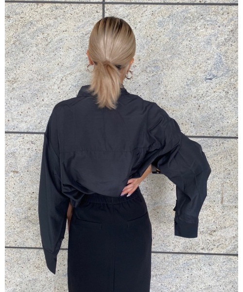 LiSeek（リシーク）の「【LiSeeK】スリーブ釦シャツ（シャツ/ブラウス・レディース・ホワイト/ブラック/ブラウン・FREE）」の18枚目の写真