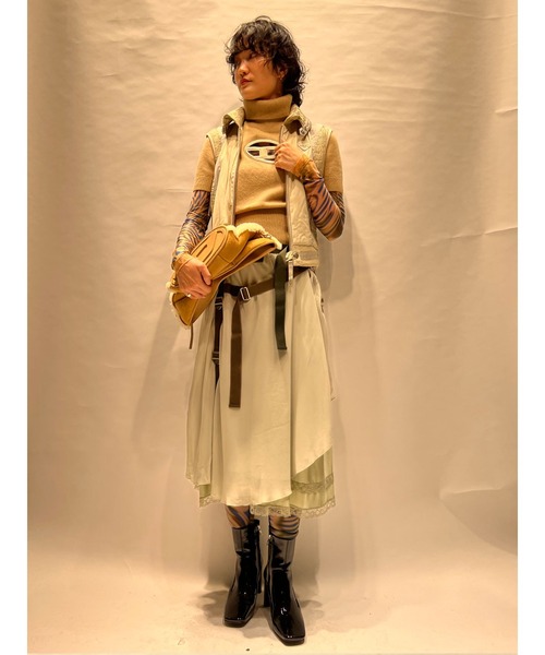 DIESEL（ディーゼル）の「レディース ベスト アウター ナイロン（その他アウター・レディース・アイボリー・X-LARGE/MEDIUM/SMALL/LARGE）」の14枚目の写真