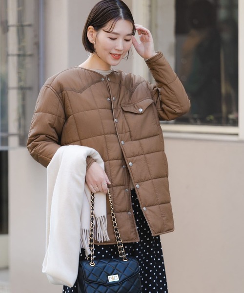 F by ROSSO（エフバイロッソ）の「『別注』frostline×F by ROSSO　リバーシブルキルティングブルゾン（ブルゾン・レディース・ブラック系その他/グリーン系その他・FREE）」の2枚目の写真