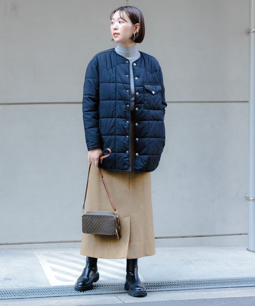 F by ROSSO（エフバイロッソ）の「『別注』frostline×F by ROSSO　リバーシブルキルティングブルゾン（ブルゾン・レディース・ブラック系その他/グリーン系その他・FREE）」の4枚目の写真