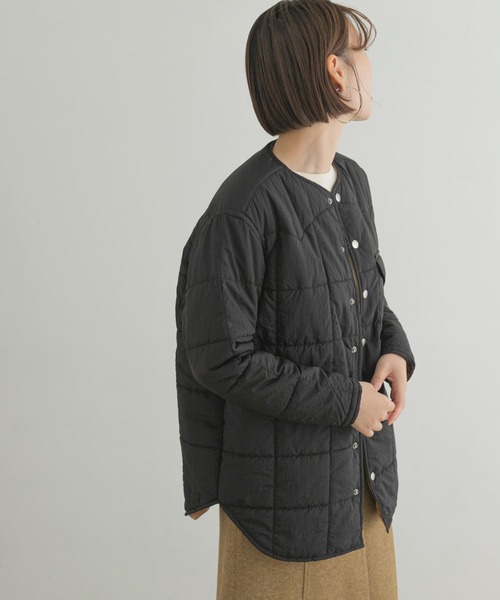 F by ROSSO（エフバイロッソ）の「『別注』frostline×F by ROSSO　リバーシブルキルティングブルゾン（ブルゾン・レディース・ブラック系その他/グリーン系その他・FREE）」の10枚目の写真