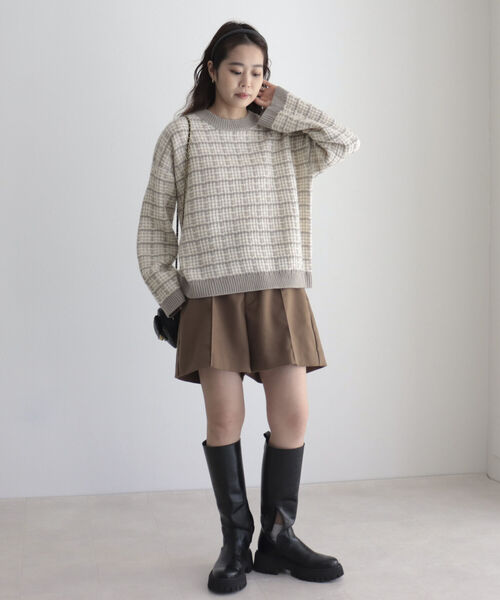 fredy emue（フレディエミュ）の「ツイードニット クルーネックプルオーバー（ニット/セーター・レディース・ネイビー/グレイッシュベージュ/チャコールグレー・38）」の13枚目の写真