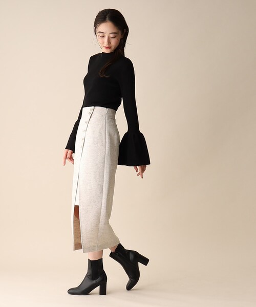 OPAQUE.CLIP（オペークドットクリップ）の「◆ツイードパール風ボタンスカート（スカート・レディース・ブラック系3/イエロー系3/ベージュ系その他7・36/38）」の9枚目の写真