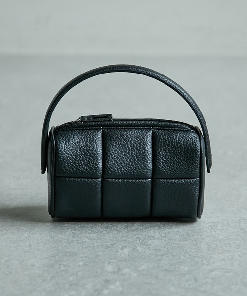 ADD CULUMN（アドカラム）の「【ADD CULUMN】PUFFハンドバッグ（ハンドバッグ・レディース・ホワイト/ブラック・FREE）」の4枚目の写真