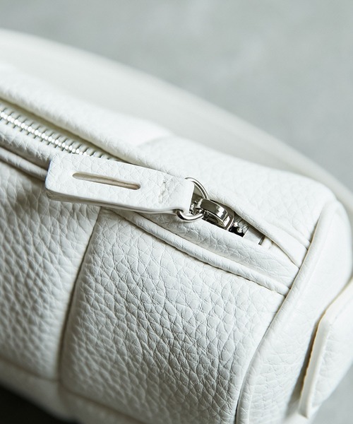ADD CULUMN（アドカラム）の「【ADD CULUMN】PUFFハンドバッグ（ハンドバッグ・レディース・ホワイト/ブラック・FREE）」の10枚目の写真