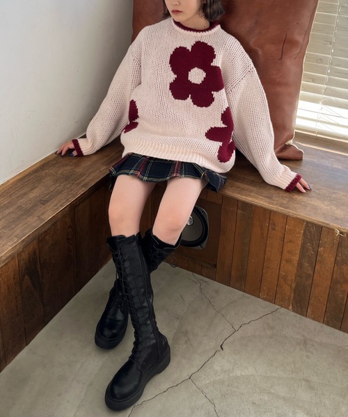 shesame（シーセム）の「マーガレッド柄ジャガードニット（ニット/セーター・レディース・ブルー/アイボリー/グリーン・MEDIUM/LARGE）」の4枚目の写真