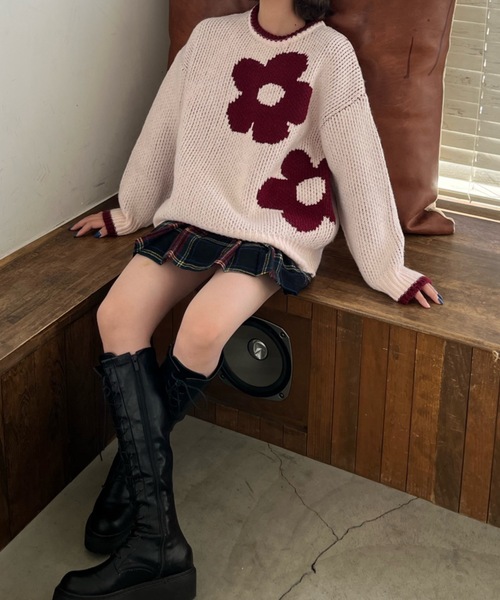 shesame（シーセム）の「マーガレッド柄ジャガードニット（ニット/セーター・レディース・ブルー/アイボリー/グリーン・MEDIUM/LARGE）」の20枚目の写真