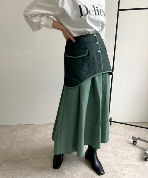 LHELBIE(レルビエ)の「マルチウェイキルトジャガード×ナイロンスカート(スカート・レディース・アイボリー/ブラック/グリーン・M)」の7枚目の写真