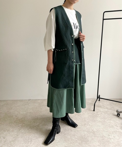 LHELBIE(レルビエ)の「マルチウェイキルトジャガード×ナイロンスカート(スカート・レディース・アイボリー/ブラック/グリーン・M)」の17枚目の写真