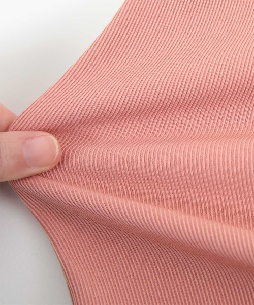 titivate（ティティベイト）の「ダブルストラップカップ付きキャミソール（キャミソール・レディース・オフホワイト/チャコールグレー/ブラック/ピンク・S/M/L）」の21枚目の写真