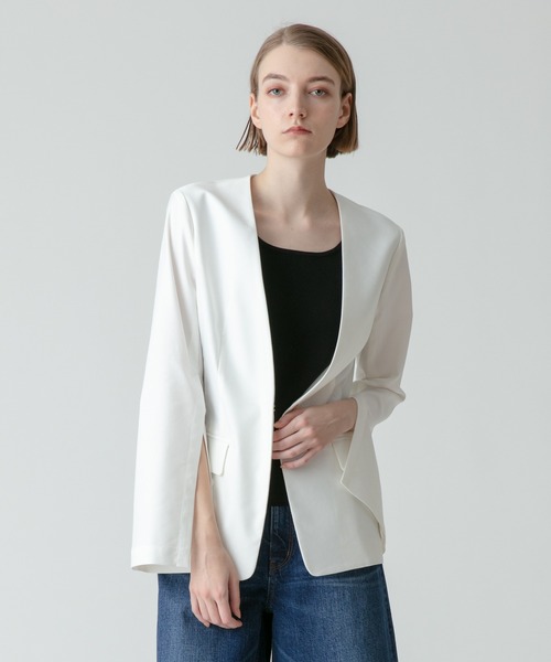 allureville 23年 リネンツイルストレッチスリットスリーブジャケット allureville（アルアバイル）の「リネンツイルストレッチ