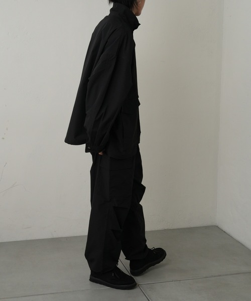 COLONY 2139（コロニートゥーワンスリーナイン）の「ストレッチカーゴパンツ（カーゴパンツ・メンズ・ブラック/オリーブ・MEDIUM/LARGE）」の4枚目の写真