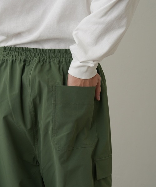 COLONY 2139（コロニートゥーワンスリーナイン）の「ストレッチカーゴパンツ（カーゴパンツ・メンズ・ブラック/オリーブ・MEDIUM/LARGE）」の14枚目の写真