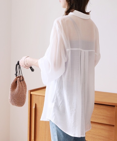 reca（レカ）の「ボリュームスリーブシアーシャツ（シャツ/ブラウス・レディース・グリーン/オフホワイト/ブラック/ブルー・FREE）」の10枚目の写真