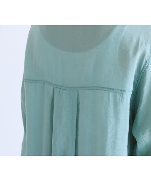 reca（レカ）の「ボリュームスリーブシアーシャツ（シャツ/ブラウス・レディース・グリーン/オフホワイト/ブラック/ブルー・FREE）」の5枚目の写真
