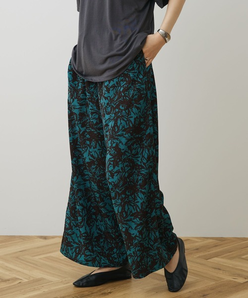 CRAFT STANDARD BOUTIQUE（クラフトスタンダードブティック）の「アートフラワーイージーパンツ（その他パンツ・レディース・アイボリー/グリーン・FREE）」の3枚目の写真