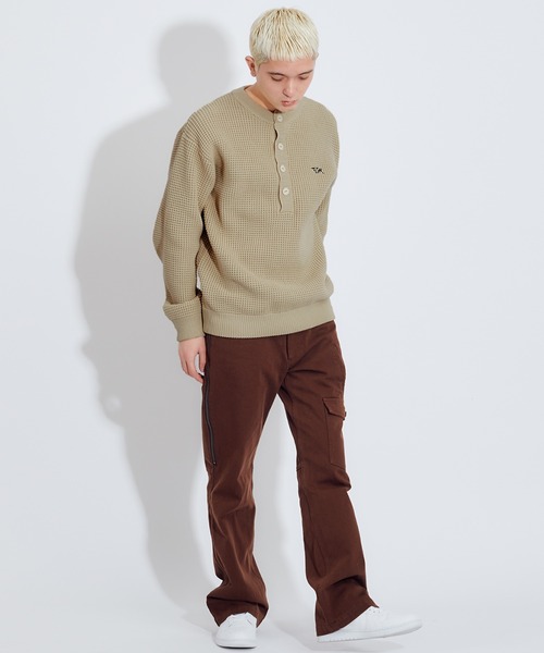 FCMM(エフシーエムエム)の「【日本限定アイテム】WAFFLE KNIT SWEATER/ワッフルニットセーター(ニット/セーター・メンズ・アイボリー/ブルー/グリーン・MEDIUM/LARGE)」の17枚目の写真