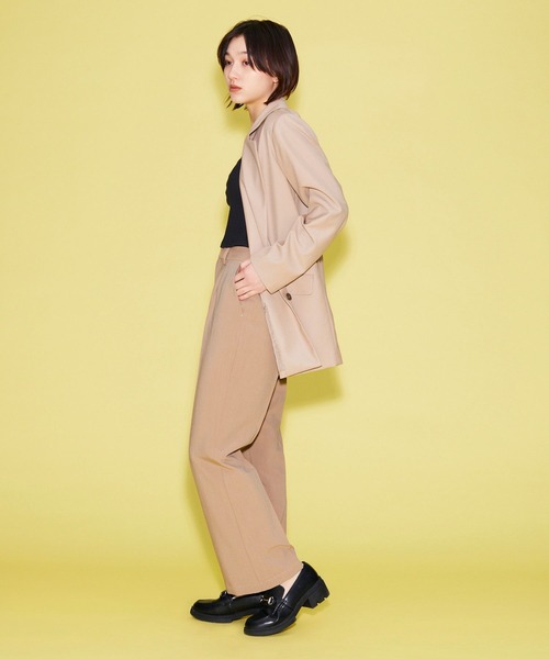 FOREVER 21(フォーエバー トゥエンティーワン)の「【BASIC】カラーストレートパンツ(スラックス・レディース・ブラック/チャコールグレー/グリーン/ベージュ・MEDIUM/SMALL)」の22枚目の写真