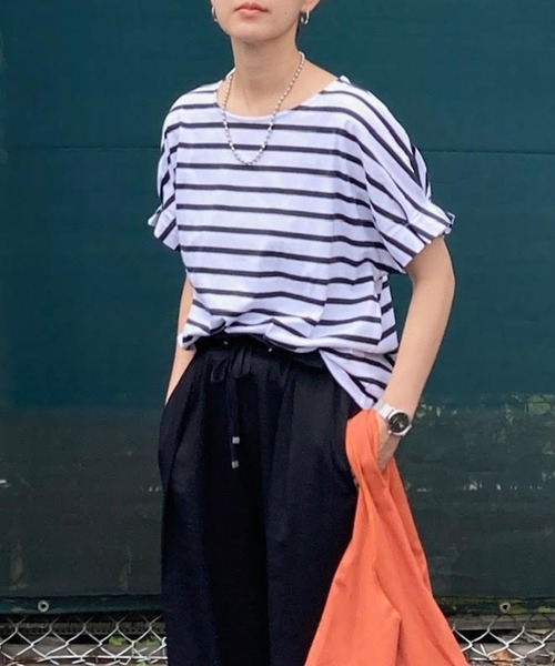 LBC（エルビーシー）の「ボーダー袖タックプルオーバー（Tシャツ/カットソー・レディース・ネイビー/ピンク/グリーン・M/L）」の3枚目の写真