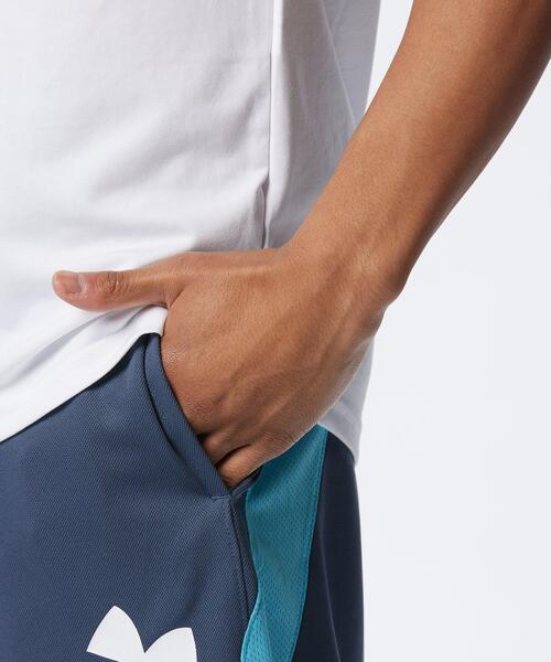 UNDER ARMOUR(アンダーアーマー)の「UAベースライン ショーツ(バスケットボール/メンズ)(その他パンツ・メンズ・チャコールグレー・S/M/L/XL/3XL/XXL)」の6枚目の写真