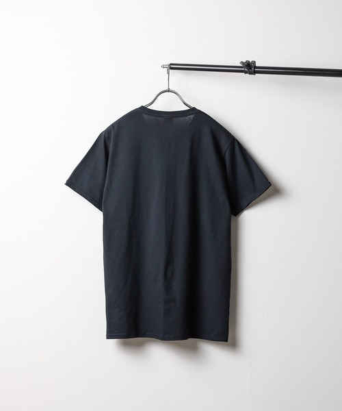 FRUIT OF THE LOOM(フルーツオブザルーム)の「/FRUIT OF THE LOOM/ベーシックTシャツ(Tシャツ/カットソー・メンズ・ホワイト/ブラック/グリーン/ヘザーグレー/ナチュラル・LARGE/X-LARGE/MEDIUM)」の10枚目の写真