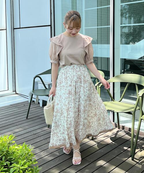 couture brooch（クチュールブローチ）の「◆【甘くなりすぎない、上品華やかプリント】トワルドジュイライク　配色ラインスカート（スカート・レディース・ベージュ系/ブルー系・38/40/42）」の7枚目の写真