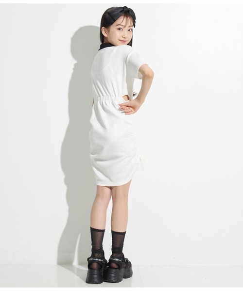 ANAP GiRL(アナップガール)の「エリ付シャーリングワンピース(ワンピース・キッズ・ブラック/ホワイト・XS/S/M)」の6枚目の写真