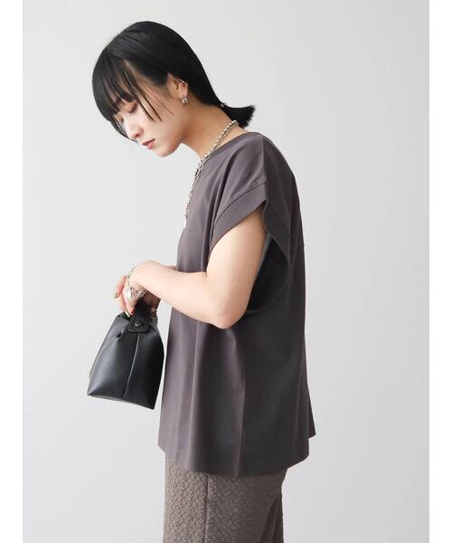 Sugar spoon（シュガースプーン）の「・SUGAR　SPOON　フレンチリブTシャツ（Tシャツ/カットソー・レディース・チャコールグレー/オフホワイト/ブラック/ブラウン・FREE）」の15枚目の写真