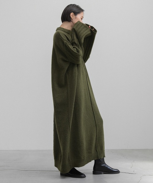 select MOCA（セレクトモカ）の「センターリンキングリラックスニットワンピース（ワンピース・レディース・ベージュ/ブラック/オリーブ・FREE）」の15枚目の写真