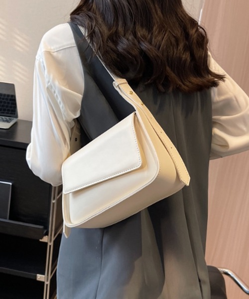 Dewlily(デューリリー)の「アシンメトリーショルダーバッグ(ショルダーバッグ・レディース・ダークブラウン/ブラック/ホワイト系その他/グリーン/ホワイト・FREE)」の18枚目の写真