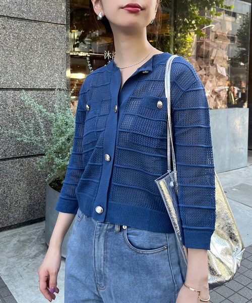 natural couture（ナチュラルクチュール）の「タック×透かしニット6分袖カーディガン（カーディガン/ボレロ・レディース・ピンク/ブルー系その他/ブラウン/ブラック/オフホワイト・FREE）」の4枚目の写真