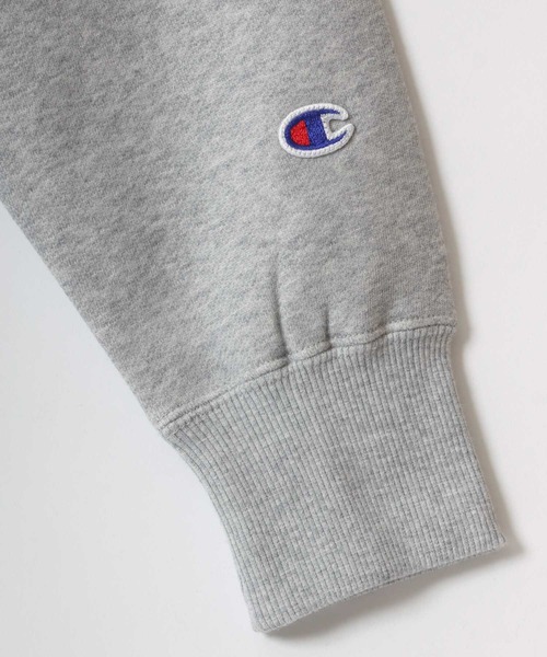 Champion（チャンピオン）の「Champion/チャンピオン コットンUSA 裏起毛 ロゴワッペン ワンポイント刺繍 クルーネック スウェット トレーナー/レディース メンズ（スウェット・メンズ・ダークグレー/オートミール/グレー/ネイビー/ブラック/ダークグリーン/オリーブ・M/L/XL）」の11枚目の写真