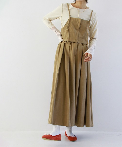 Crisp（クリスプ）の「クラシックプリーツスカート（スカート・レディース・ブラック/ベージュ・FREE）」の8枚目の写真