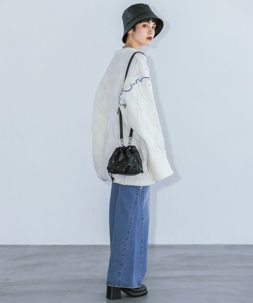 PAGEBOY(ページボーイ)の「スポンジケーブルチュニック(ニット/セーター・レディース・ターコイズブルー/ホワイト/ブラック・FREE)」の20枚目の写真