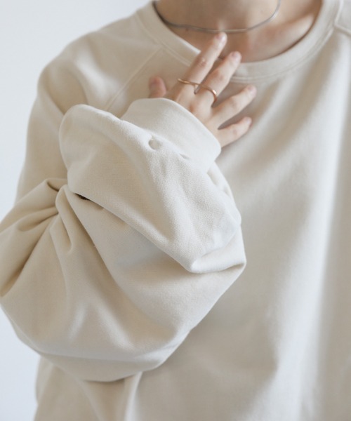 select MOCA（セレクトモカ）の「ボリュームスリーブスウェット（スウェット・レディース・オフホワイト/チャコールグレー・FREE）」の12枚目の写真