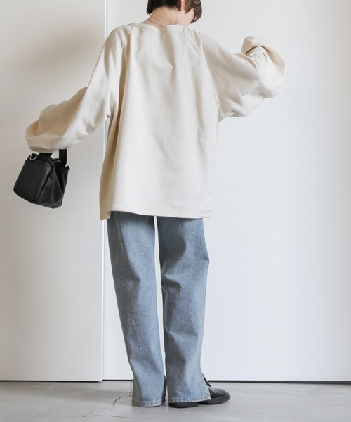 select MOCA（セレクトモカ）の「ボリュームスリーブスウェット（スウェット・レディース・オフホワイト/チャコールグレー・FREE）」の13枚目の写真