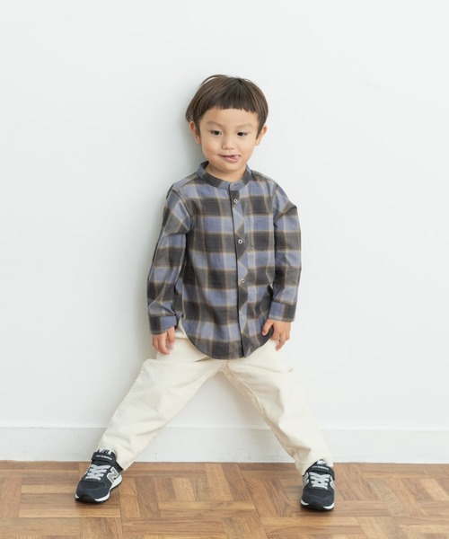 URBAN RESEARCH DOORS(アーバンリサーチドアーズ)の「『親子リンク』バンドカラーチェックシャツ(KIDS)(シャツ/ブラウス・キッズ・ブラック系その他/ブルー系その他・105/120/135)」の13枚目の写真
