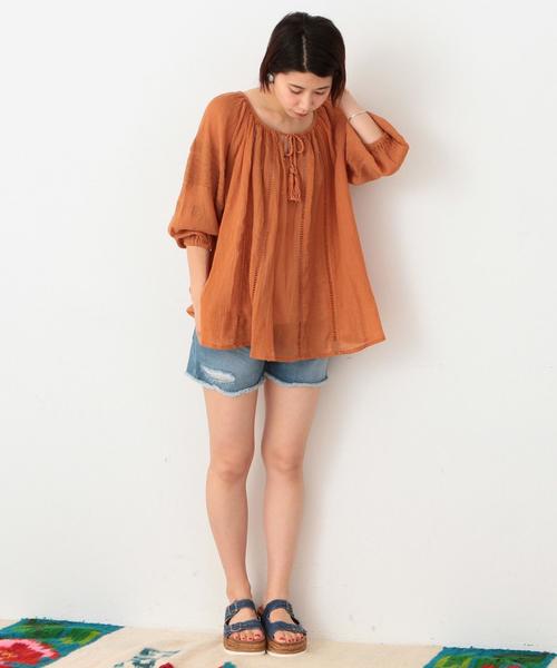 Another Edition（アナザーエディション）の「■ヨウリュウ刺しゅうブラウス/ AEBC Cﾖｳﾘｭｳ EMBR BL◆（シャツ/ブラウス・レディース・ホワイト/オレンジ・フリー）」の4枚目の写真