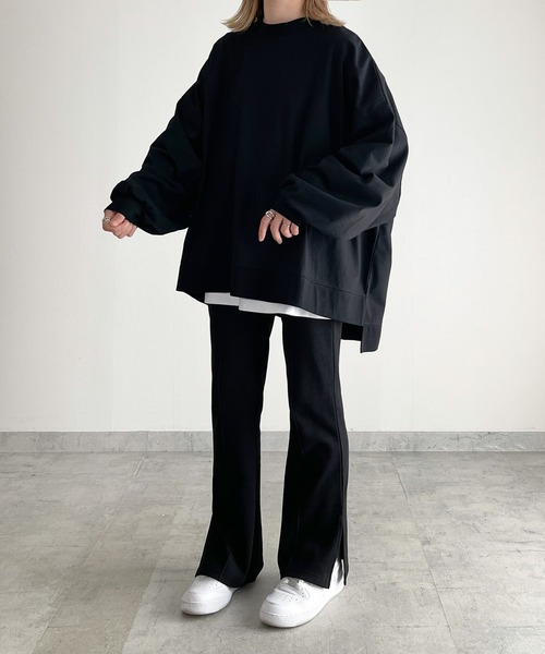 y/m by MIHO（イムバイミホ）の「サイドスリットビッグロンT（Tシャツ/カットソー・レディース・ブラック/ホワイト・FREE）」の4枚目の写真