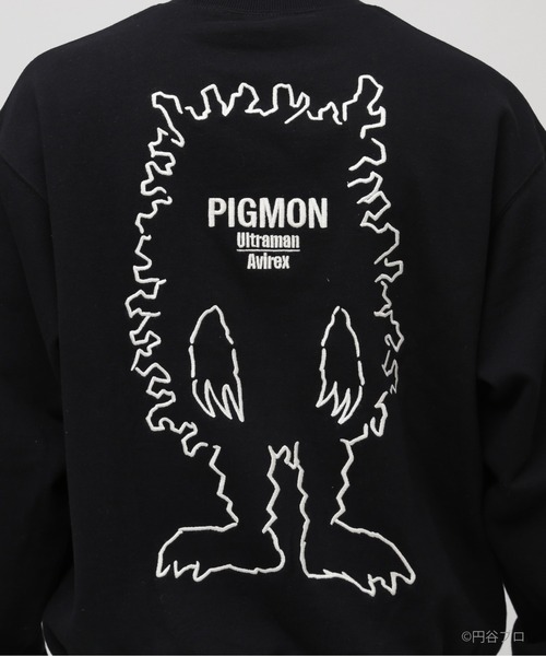 け*む様 AVIREX ULTRAMAN CREW SWEAT PIGMON ス AVIREX（アヴィレックス）の「ULTRAMAN PIGMON CREW SWEAT