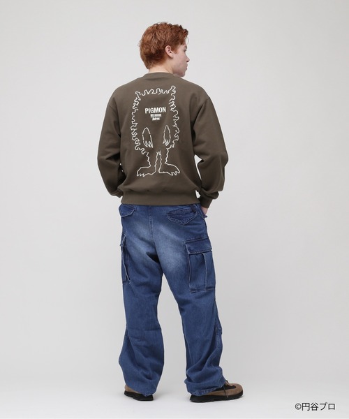 け*む様 AVIREX ULTRAMAN CREW SWEAT PIGMON ス AVIREX（アヴィレックス）の「ULTRAMAN PIGMON CREW SWEAT