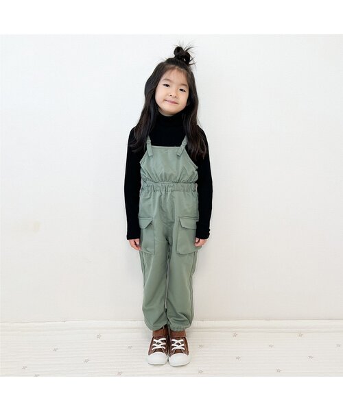 BREEZE（ブリーズ）の「2WAYサロペット（サロペット/オーバーオール・キッズ・ベージュ/カーキ・120/80/100/140/110/130/90）」の5枚目の写真