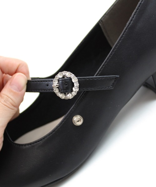 VIVIAN(ヴィヴィアン)の「ポインテッドトゥビジューバックルストラップパンプス(パンプス・レディース・シルバー/ブラック/アイボリー・S/M/L/LL)」の20枚目の写真