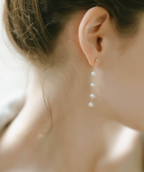 Ops.（オプス）の「パール シルバー925 ピアス ゴールド 金属アレルギー対応【afrizo-tre アフリジオ・トレ】（ピアス（両耳用）・レディース・シルバー/イエローゴールド・ONE SIZE）」の2枚目の写真