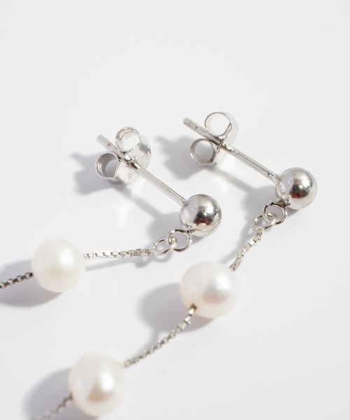 Ops.（オプス）の「パール シルバー925 ピアス ゴールド 金属アレルギー対応【afrizo-tre アフリジオ・トレ】（ピアス（両耳用）・レディース・シルバー/イエローゴールド・ONE SIZE）」の6枚目の写真