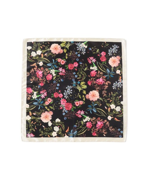 B:MING by BEAMS（ビーミングバイビームス）の「B:MING by BEAMS / フラワー柄 スカーフ（バンダナ/スカーフ・レディース・ホワイト/ブラック・ONE SIZE）」の2枚目の写真